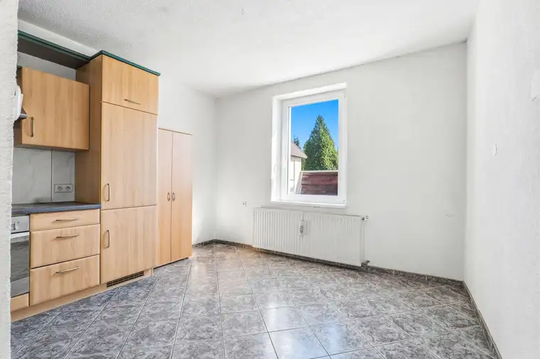 Ein Zuhause mit Geschichte - Doppelhaushälfte mit Entwicklungspotenzial!