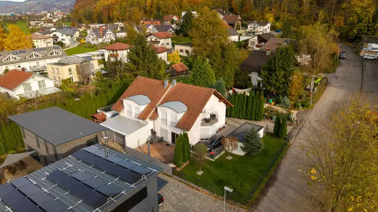 Schöne und gepflegte Doppelhaushälfte in Hohenems!