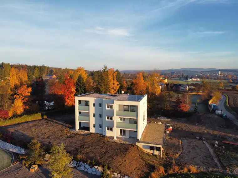 4-Zimmer Eigentumswohnung - ruhige Lage mit großem Eigengarten