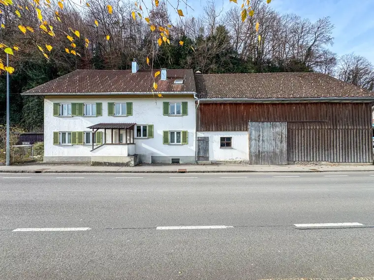 Grundstück für Privat oder Bauträger – 2.241 m² vielseitiges Entwicklungspotenzial