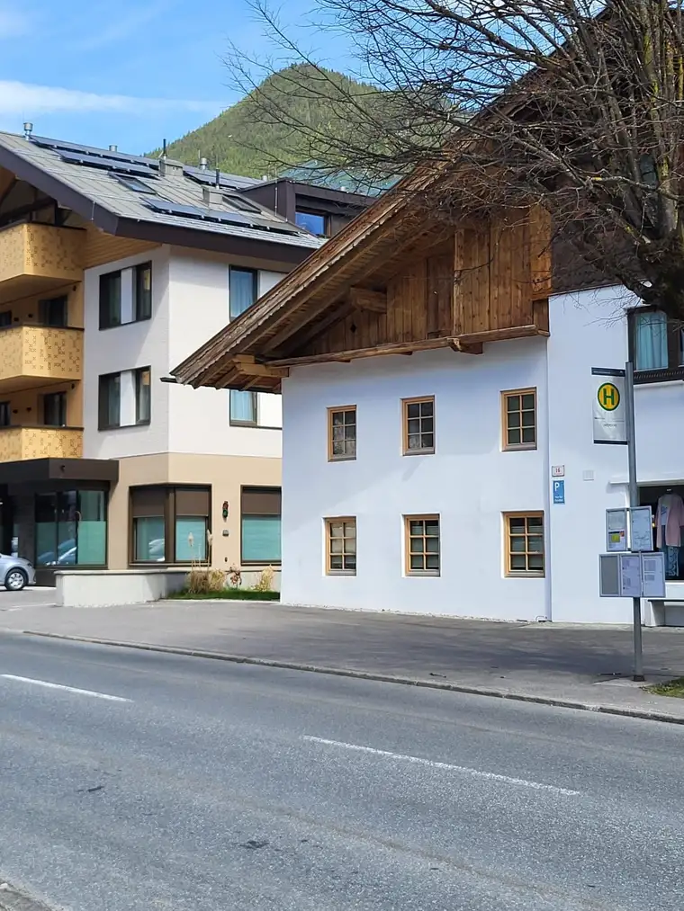 Bauernhaus in Lermoos 156 m2 mit Garten ab Juni 2026