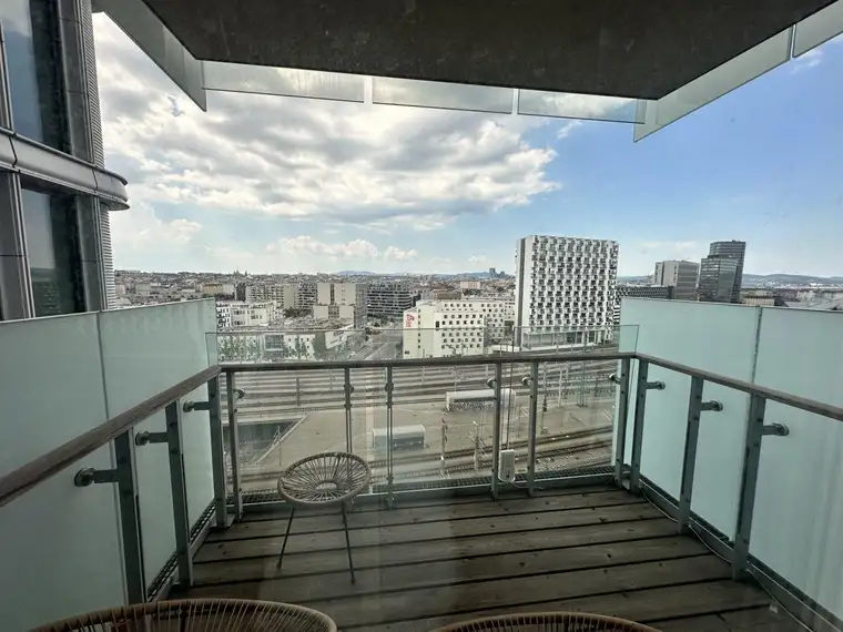 PARKAPARTMENTS BELVEDERE - WOHNEN / PRAXIS / BÜRO etc. möglich - SÜD-FERNBLICK + BALKON + 12. LIFTSTOCK