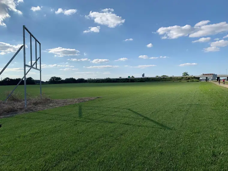Gewerbeliegenschaft 60396 m² Autobahn-Anschluss