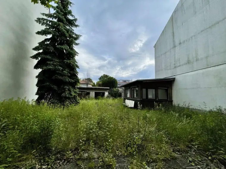 Baulücke bei der U2 Aspernstraße – ideal für gemischte Nutzung