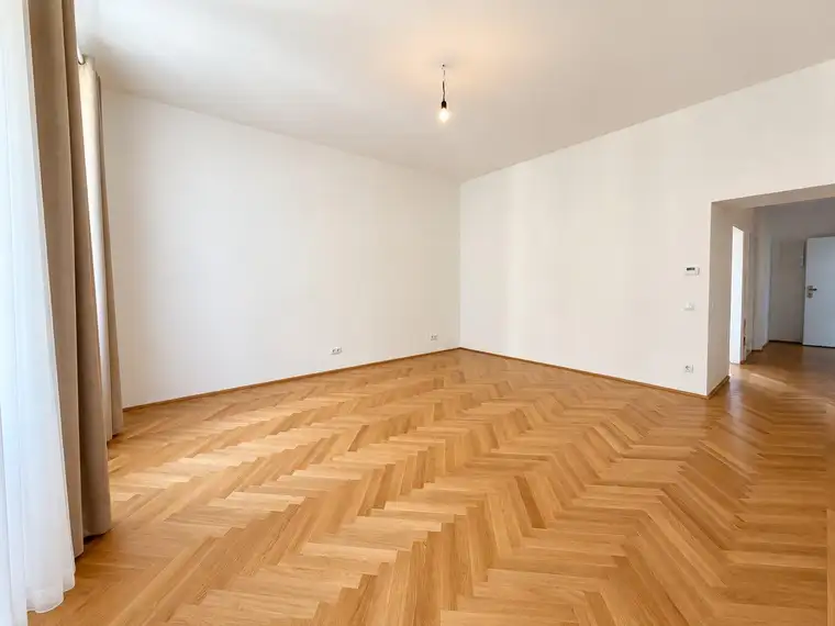 KEINE PROVISION! Sofort einziehen &amp; wohlfühlen | stilvoll saniert | top angebunden!