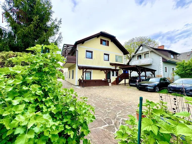 AB SOFORT VERFÜGBAR: Ruhige 2-Zimmer-Wohnung inklusive Parkplatz nähe Mur