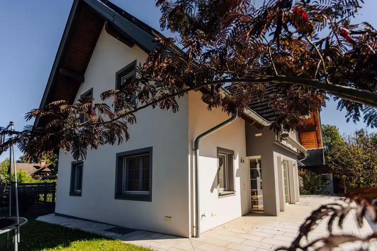 Provisionsfrei! Traumhaus mit Pool, PV-Anlage &amp; vielen Extras - Ihr Zuhause mit Wohlfühlgarantie!