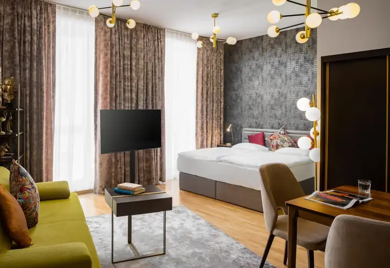 EXECUTIVE TWO BED APARTMENT