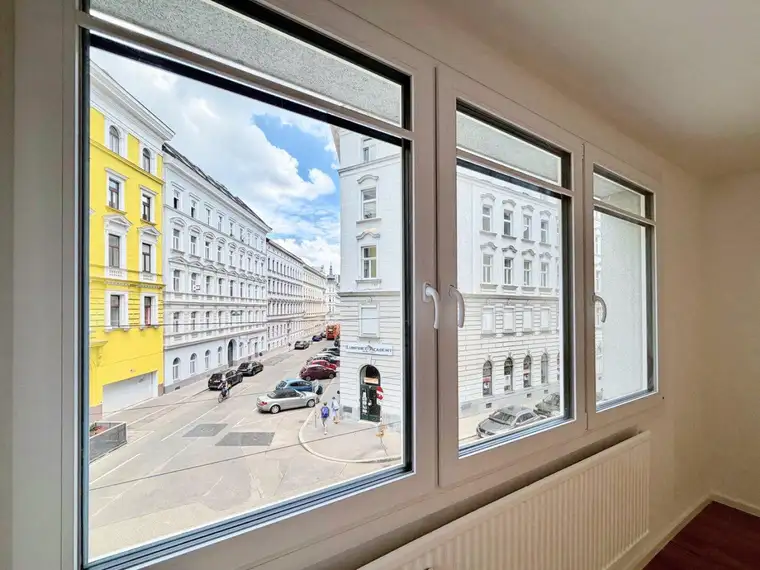 **Helle 4-Zimmer-Wohnung zwischen Augarten, Nordbahnviertel &amp; Prater - Erstbezug nach Generalsanierung**