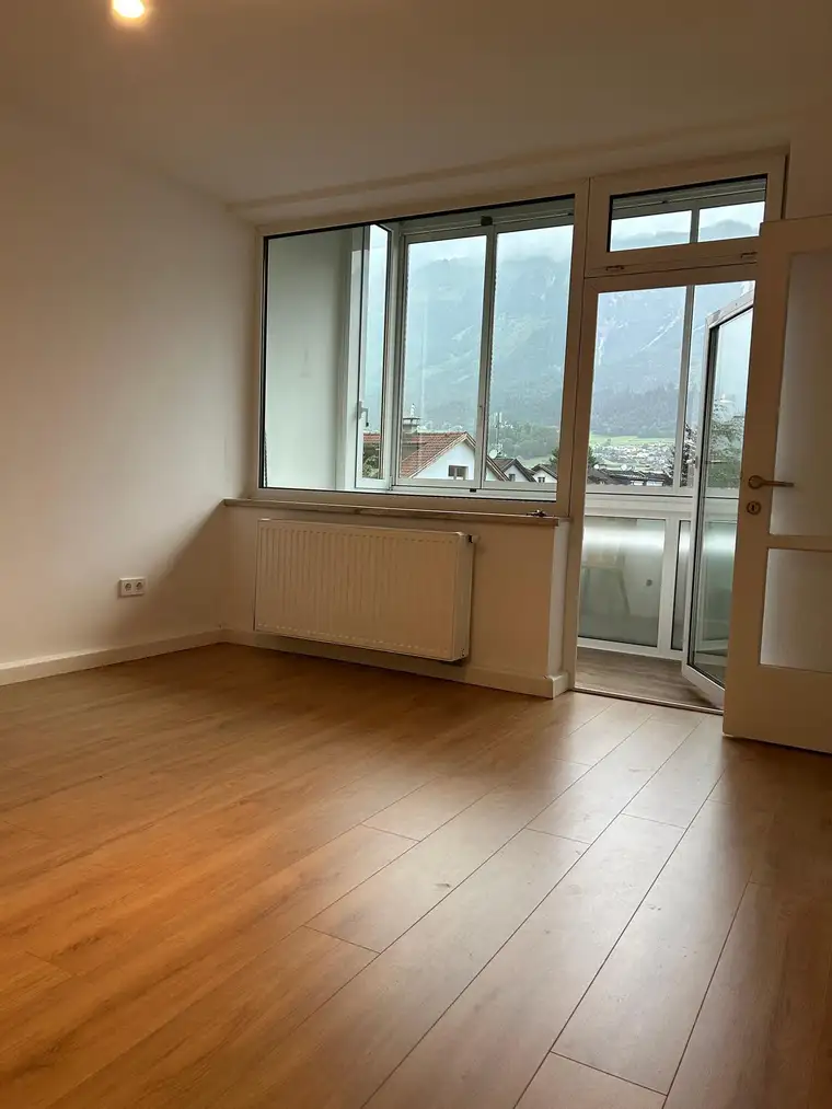 Top sanierte Wohnung 