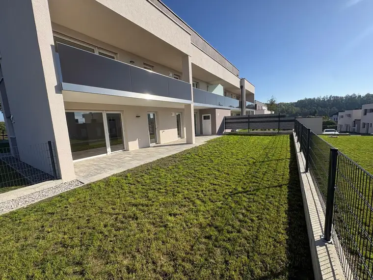 INSOLVENZVERKAUF IM ANGEBOTSVERFAHREN3-Zimmer-Gartenwohnung Top 7/1 in Amstetten - Neubau