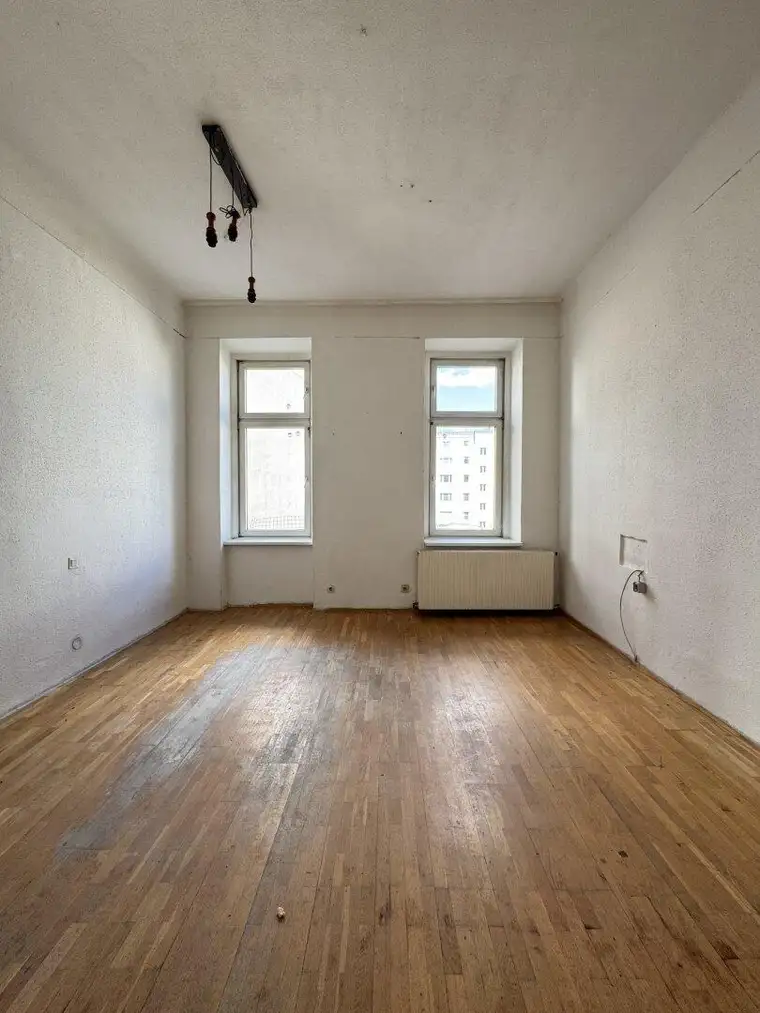 Altbauwohnung mit Potenzial in begehrter Lage