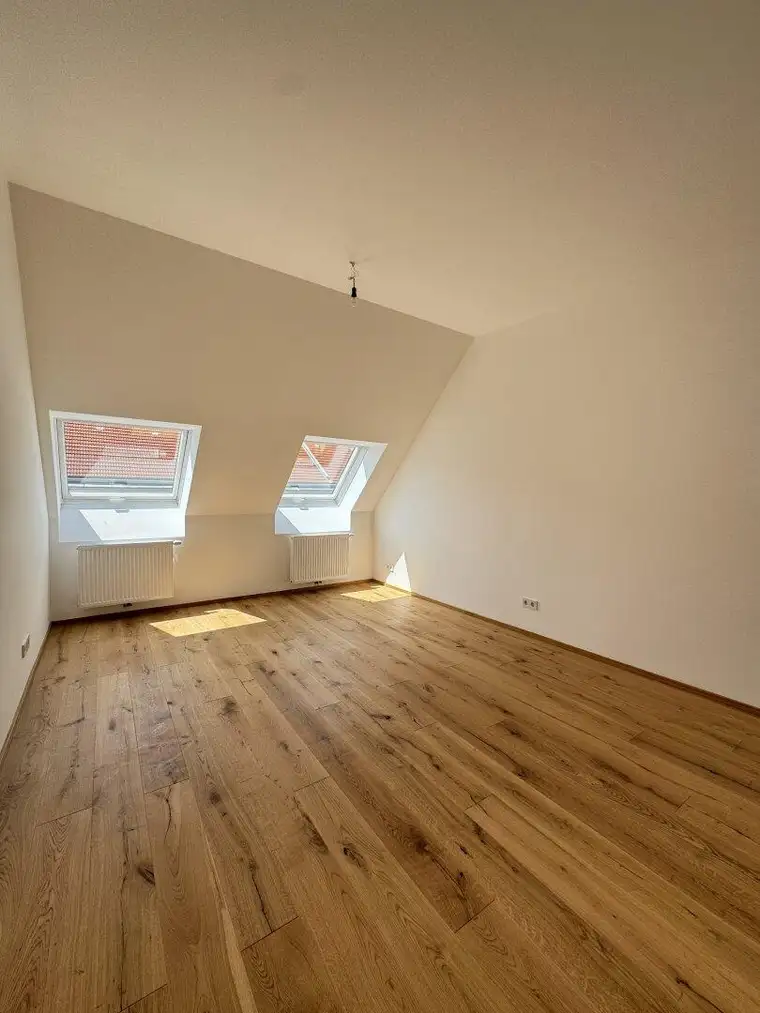Erstbezug in ruhiger Innenhoflage – 3-Zimmer-Altbauwohnung mit Charme in 1150 Wien