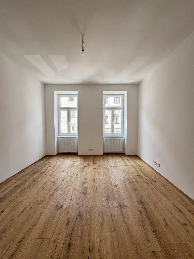 Charmanter Altbau-Erstbezug in Ruhelage – 3-Zimmer-Wohnung nahe U-Bahn