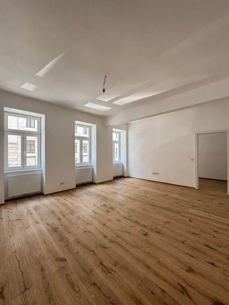 Stilvoll sanierte Altbauwohnung in Ruhelage – Erstbezug in 1150 Wien