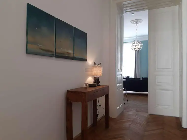 Spacious Furnished 3-Bedroom-Apartment with Balcony - Ideal for Families or Shared Living