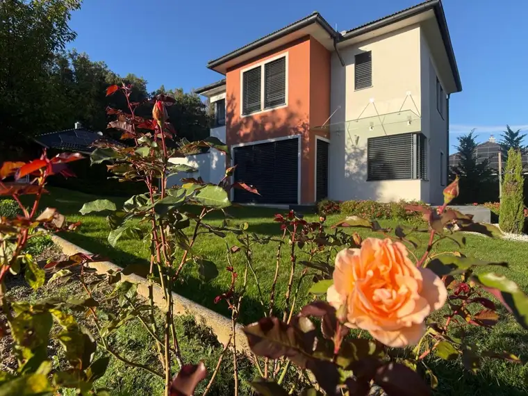 Zeitgemäß wohnen in sonniger Lage - Einfamilienhaus in Feldbach/Umgebung