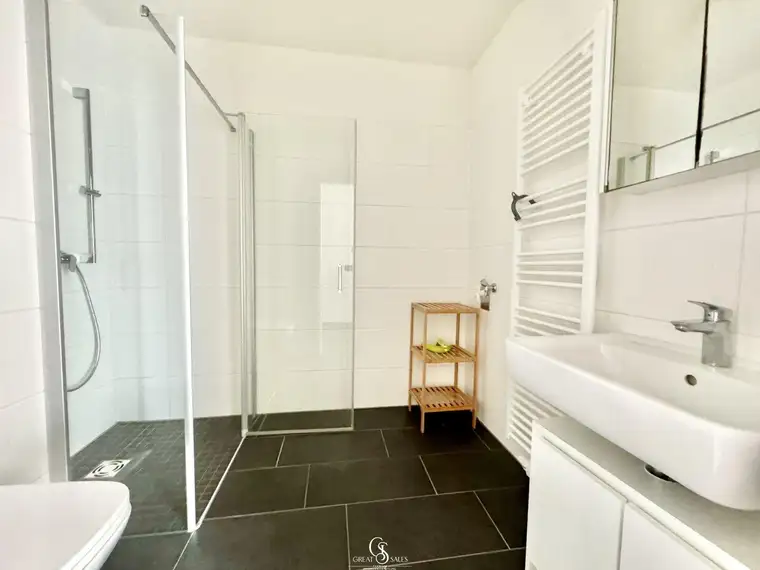 Top Infrastruktur: Tolle 2 Zimmer Wohnung mit Balkon