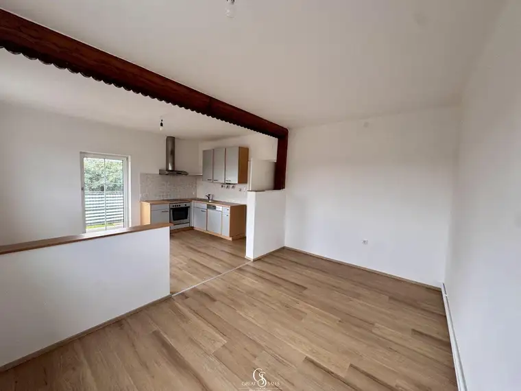 Sehr gepflegte 3-Zimmer-Wohnung mit großem Balkon in ruhiger Lage