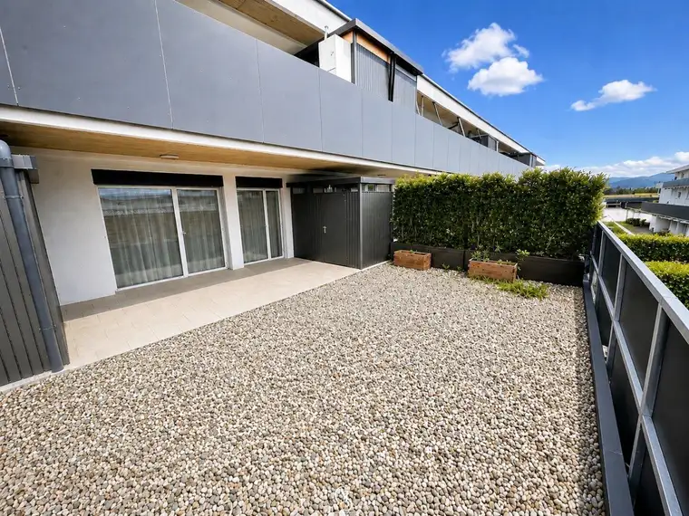 Stilvolle 2-Zimmer-Terrassenwohnung mit Carportstellplatz