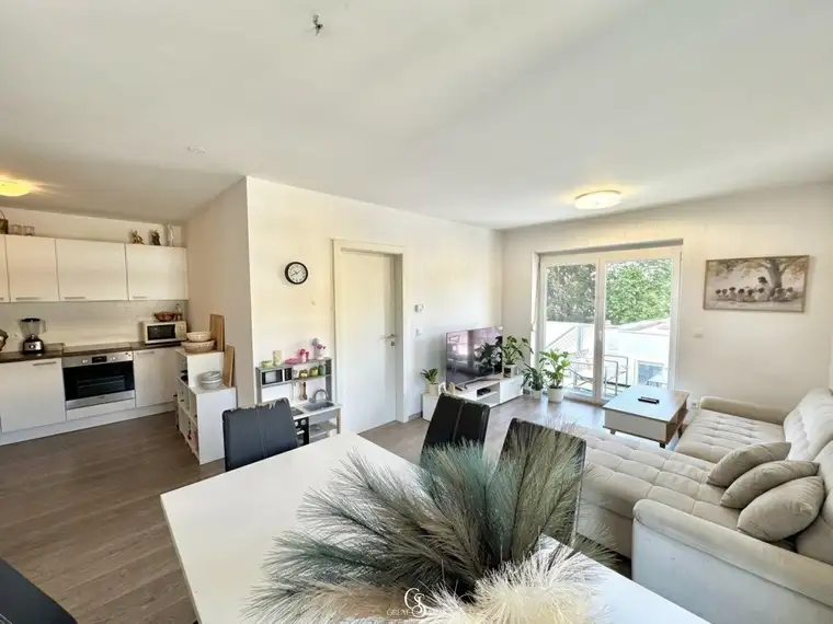 Moderne Anlegerwohnung mit Tiefgaragenstellplatz in zentraler Lage von Seiersberg – bereits bestens vermietet