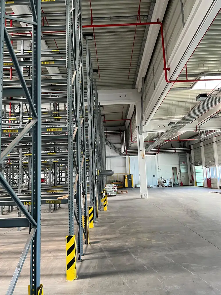 Logistikhalle ab sofort zu Vermieten