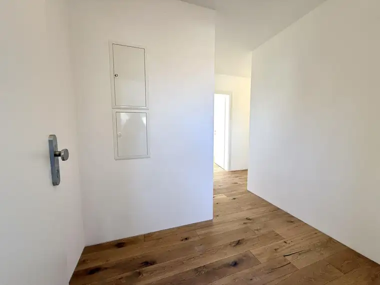 Neubau! 3-Zimmer Wohnung mit Balkon!
