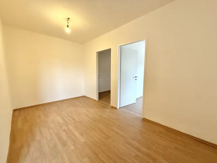 leistbares Wohnen in ruhiger Lage – 3-Zimmer-Erdgeschosswohnung in Lambach!