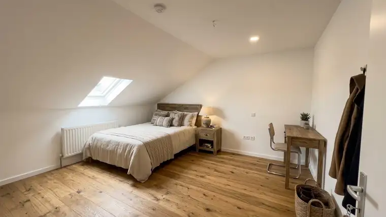 Renovierte 4-Zimmer-Wohnung inkl. Parkplatz