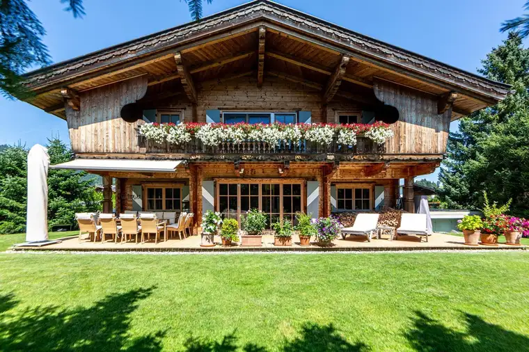 PROVISIONSFREI Nachhaltige, charmante Landhausvilla in Bestlage von Reith bei Kitzbühel von privat zu verkaufen