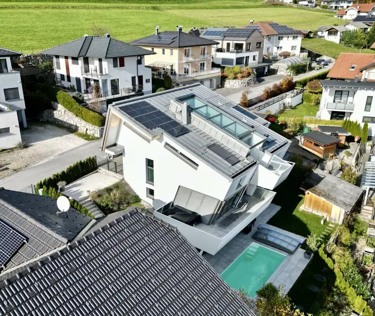 Architekturhighlight im Seengebiet