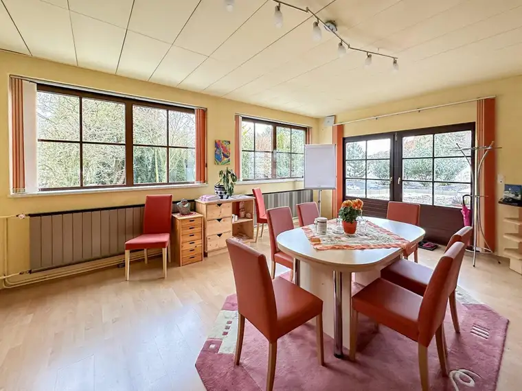 WOHNEN mit GROSSZÜGIGEM GARTEN, Nähe Gmunden