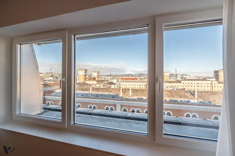VOLLMÖBLIERTE DESIGNERWOHNUNG MIT WEITBLICK IN WIENER BESTLAGE