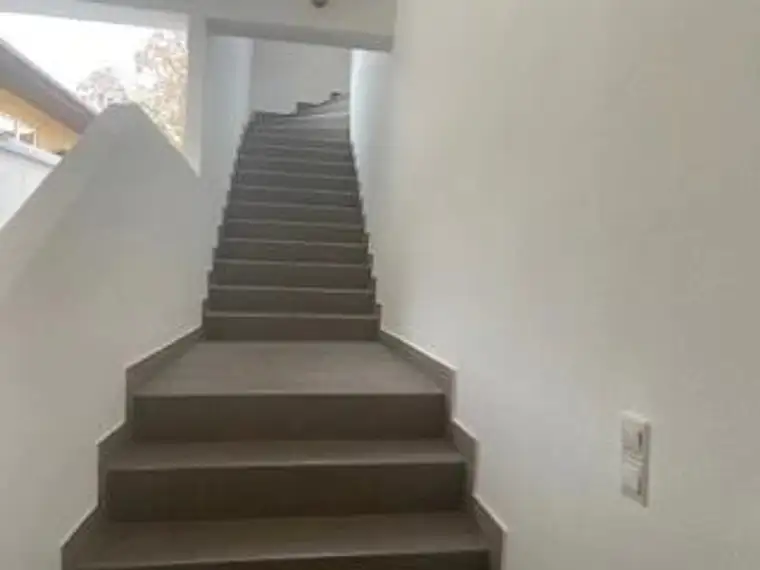 Geräumige 5-Zimmer-Wohnung in Mattersburg mit Balkon (Provisionsfrei)