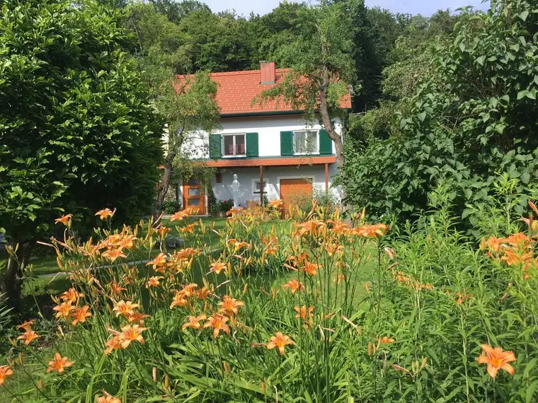Charmantes, komplett renoviertes Haus in Bad Gleichenberg (Provisionsfrei)