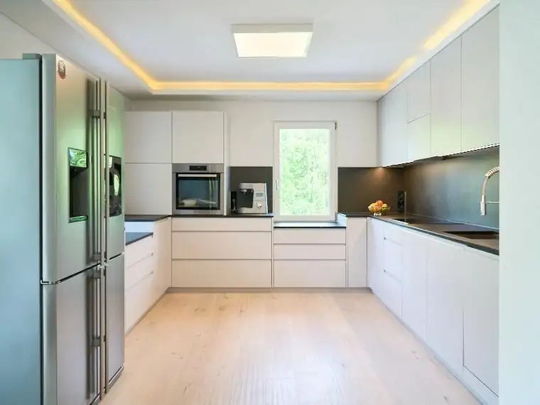 Moderne 4-Zimmer-Maisonettewohnung in gebobenem &amp; neuwertigem Zustand nähe Innsbruck (Provisionsfrei)