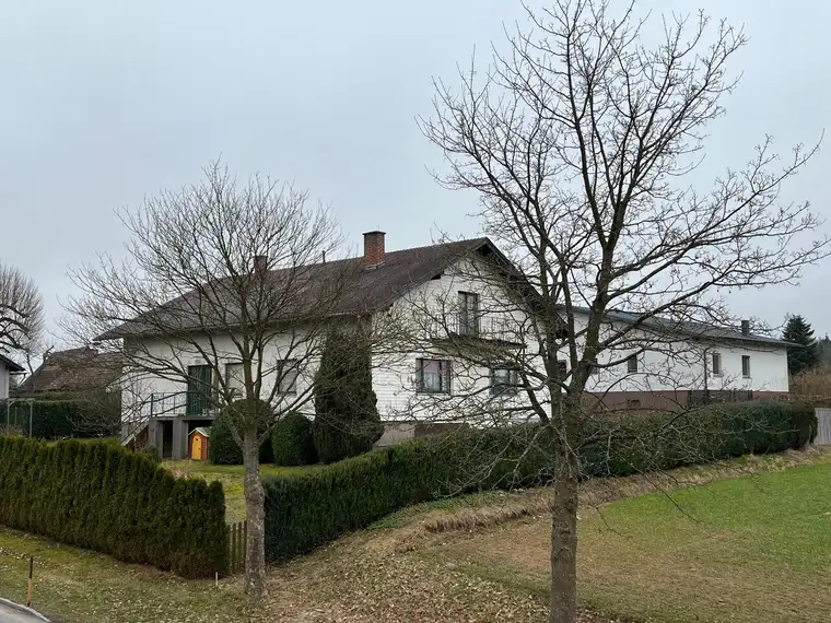 Geräumiges 6-Zimmer-Einfamilienhaus in Litschau
