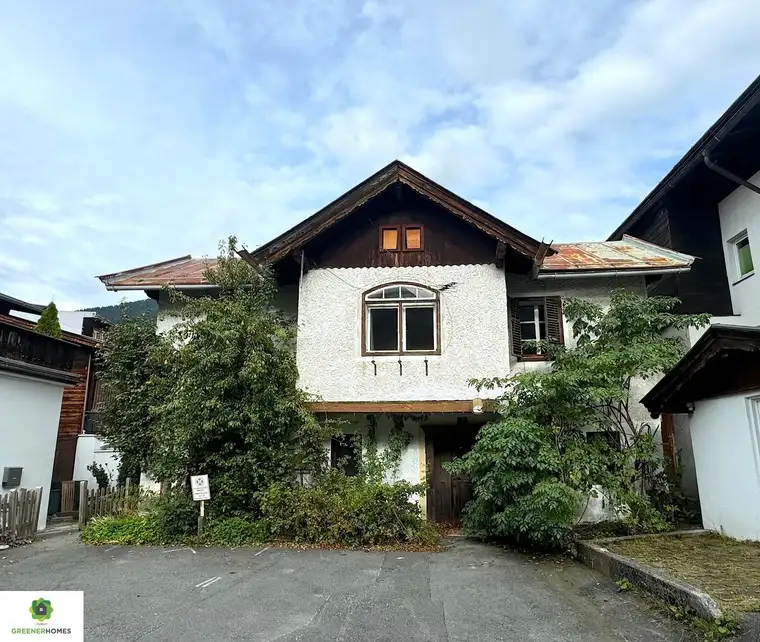 Attraktives Baugrundstück mit Altbestand in Bestlage von Kitzbühel