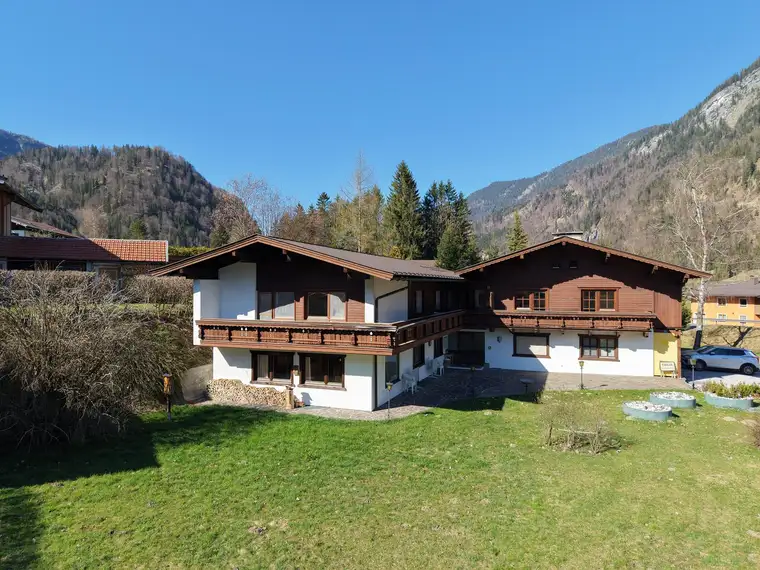 Zsuzsanna Kallay, GREENERHOMES OG
