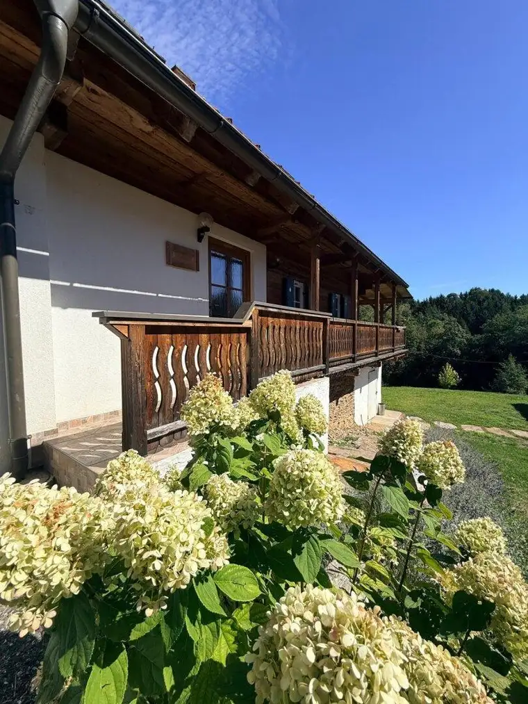 Ihr Traum vom Landhaus – Ruhe, Natur und herrlicher Ausblick