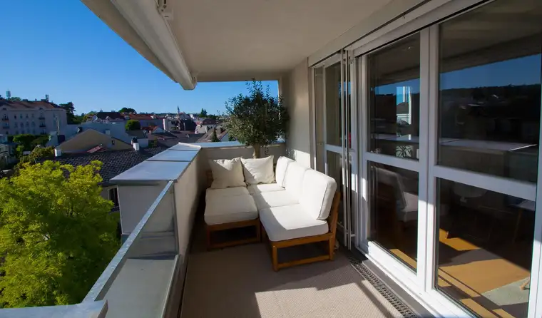 Lichtdurchflutete Maisonette mit Loggia im Zentrum von Klosterneuburg - ruhig, grün &amp; bestens angebunden