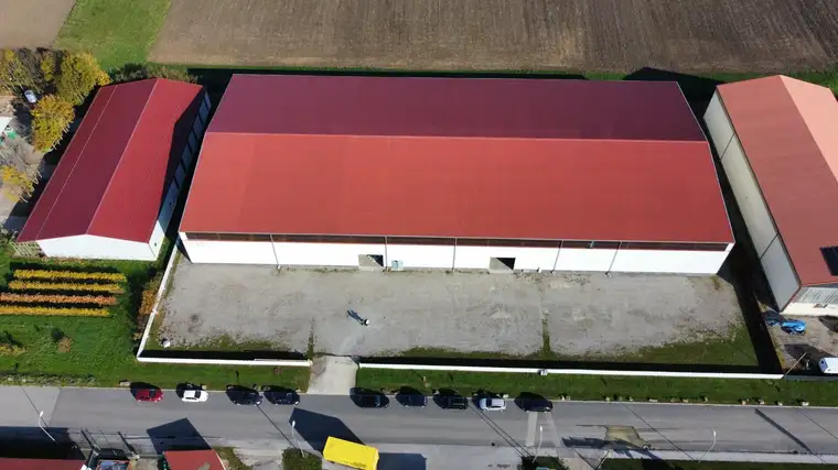 Top Investmentmöglichkeit! - Sehr gut entwickelbare Industrieimmobilie für Investoren und Bestandshalter!