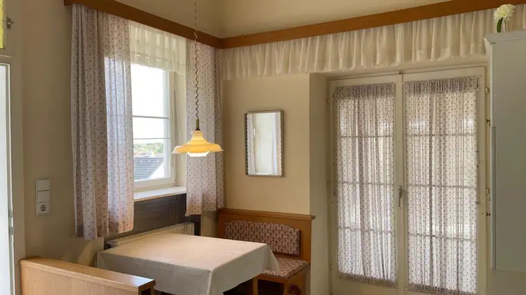 NEUER PREIS!! Entfalten Sie Ihr Traumhaus: Renovierungsbedürftiges Einfamilienhaus in Hausbrunn für 79.000.- €