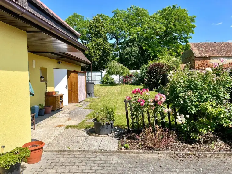 Ländliches Wohnen in Seefeld – Bauernhaus mit Garten &amp; Terrasse – €119.000