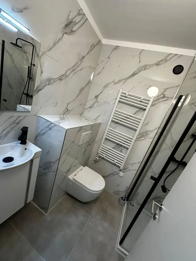 PROVISIONSFREI! Charmante, Modern renovierte groß Garconniere mit Blick auf den Gaisberg in Top Lage/Schallmoos