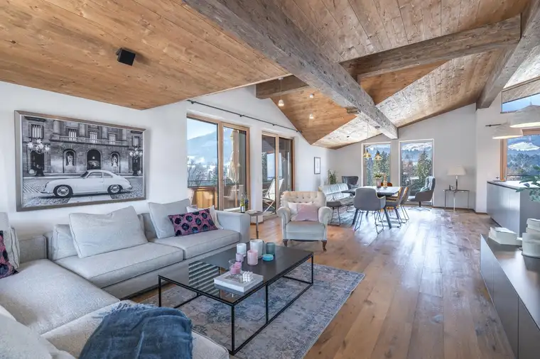 Exquisites Penthouse am Schlossberg