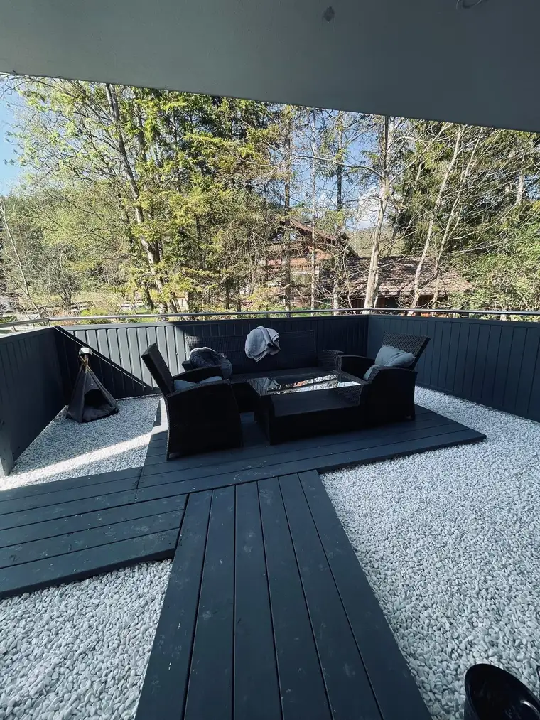 Neuwertige 3-Zimmer Wohnung mit Terrasse und Garten