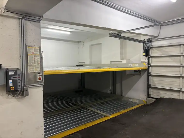 Provisionsfrei | Türkenschanzpark 1180 | Miete | Stapelparkplatz | EUR 97,- inkl. BK. 