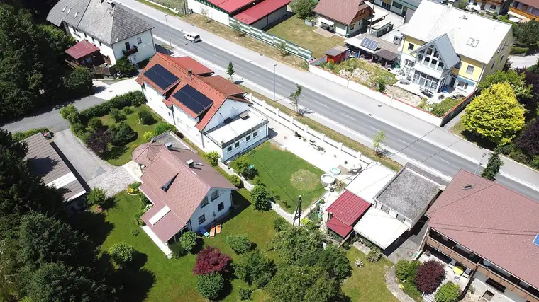 Doppelhaus mit Charme – Zwei Wohneinheiten, ein Garten, viele Möglichkeiten