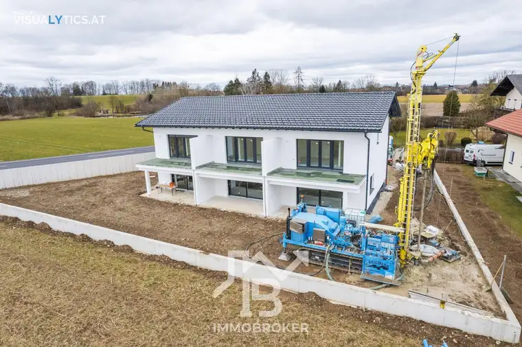 Neues Eckreihenhaus mit großzügigem Garten und hochwertiger Ausstattung - ERSTBEZUG